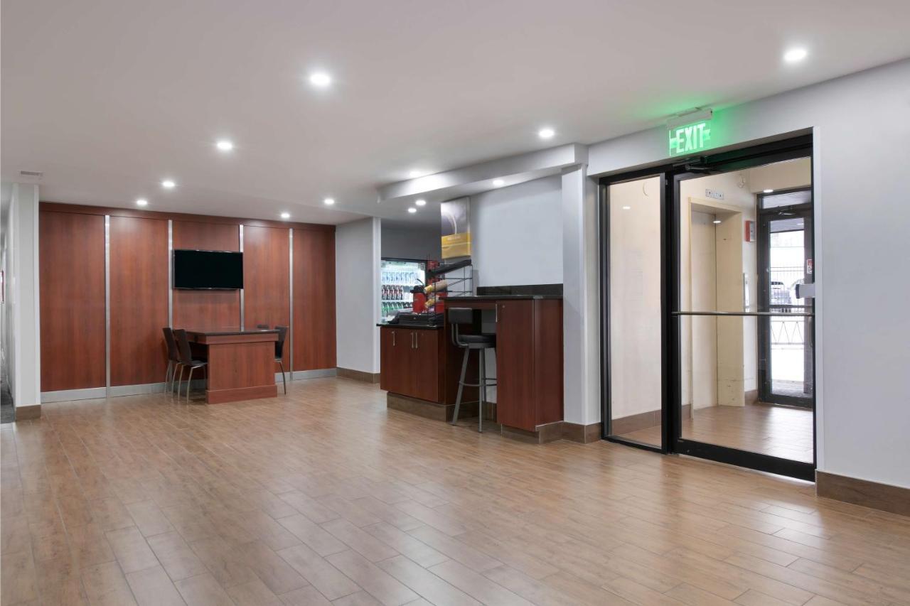 Motel 6-Atlanta, Ga - Downtown מראה חיצוני תמונה