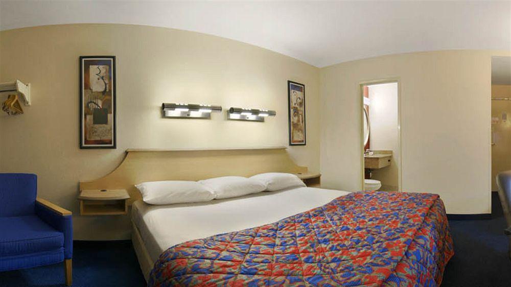 Motel 6-Atlanta, Ga - Downtown מראה חיצוני תמונה